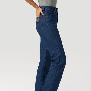 Wrangler “Cowboy Cut” Jeans (high rise)
